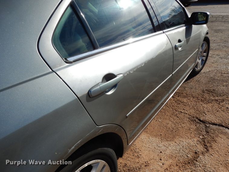 image for item DJ8231 2006 Ford Fusion