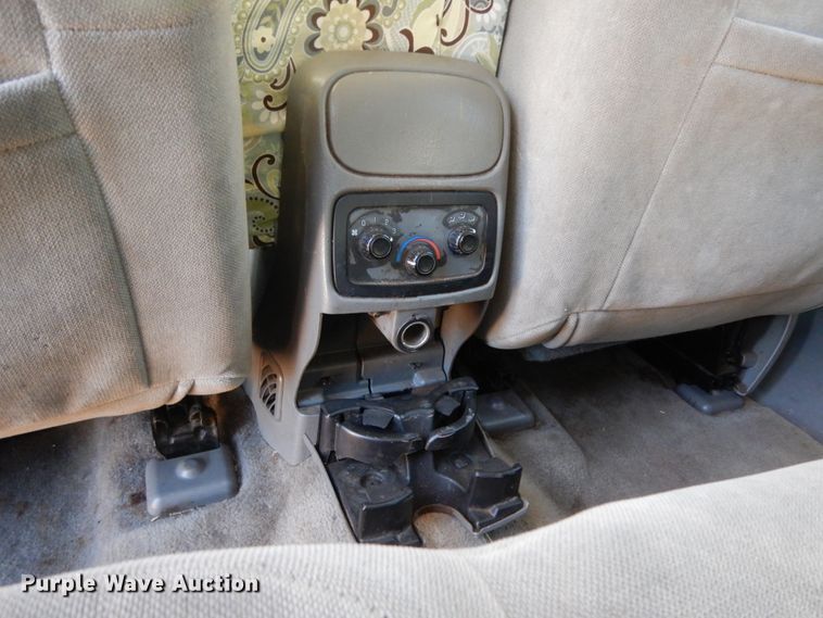 image for item DJ8232 2005 Chevrolet TrailBlazer  SUV