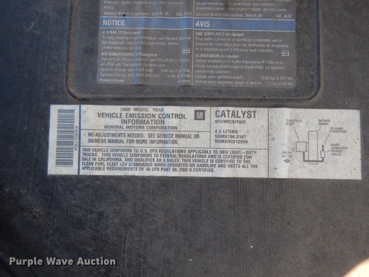 image for item DJ8232 2005 Chevrolet TrailBlazer  SUV