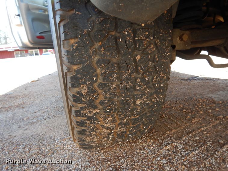 image for item DJ8232 2005 Chevrolet TrailBlazer  SUV