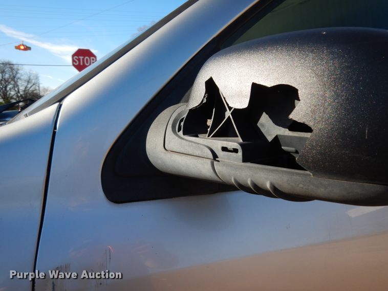 image for item DJ8232 2005 Chevrolet TrailBlazer  SUV