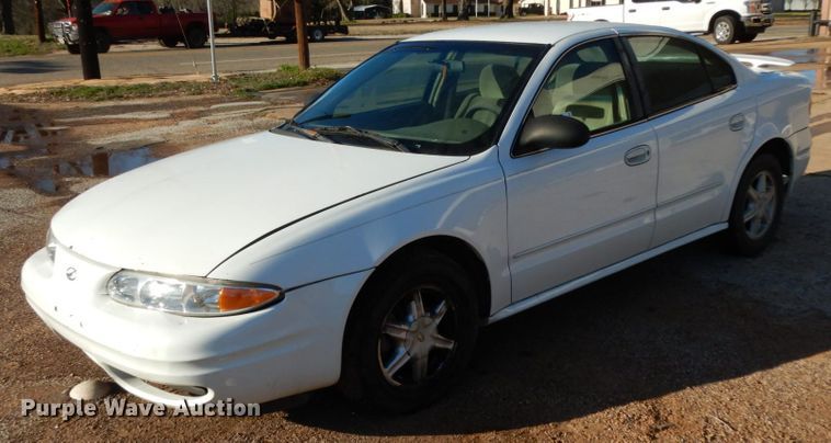 image for item DJ8233 2004 Oldsmobile Alero