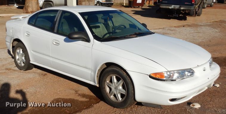 image for item DJ8233 2004 Oldsmobile Alero