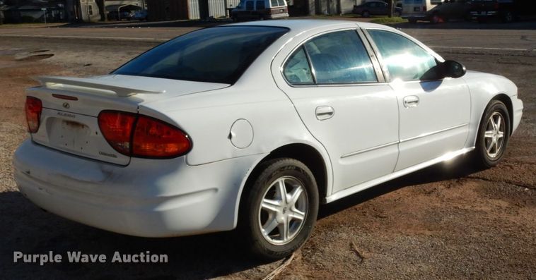 image for item DJ8233 2004 Oldsmobile Alero
