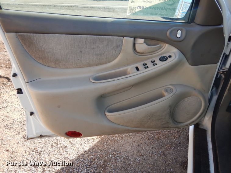 image for item DJ8233 2004 Oldsmobile Alero