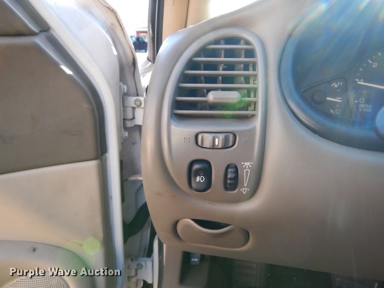 image for item DJ8233 2004 Oldsmobile Alero