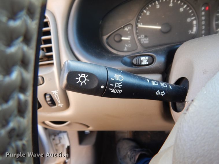 image for item DJ8233 2004 Oldsmobile Alero