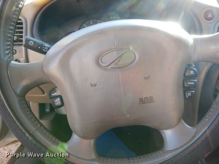 image for item DJ8233 2004 Oldsmobile Alero