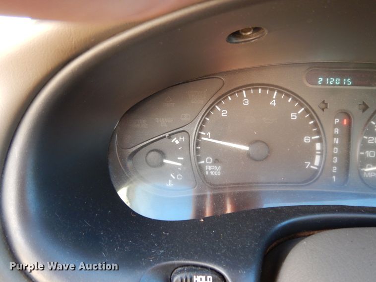 image for item DJ8233 2004 Oldsmobile Alero