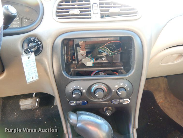 image for item DJ8233 2004 Oldsmobile Alero