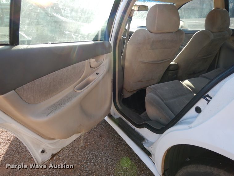 image for item DJ8233 2004 Oldsmobile Alero