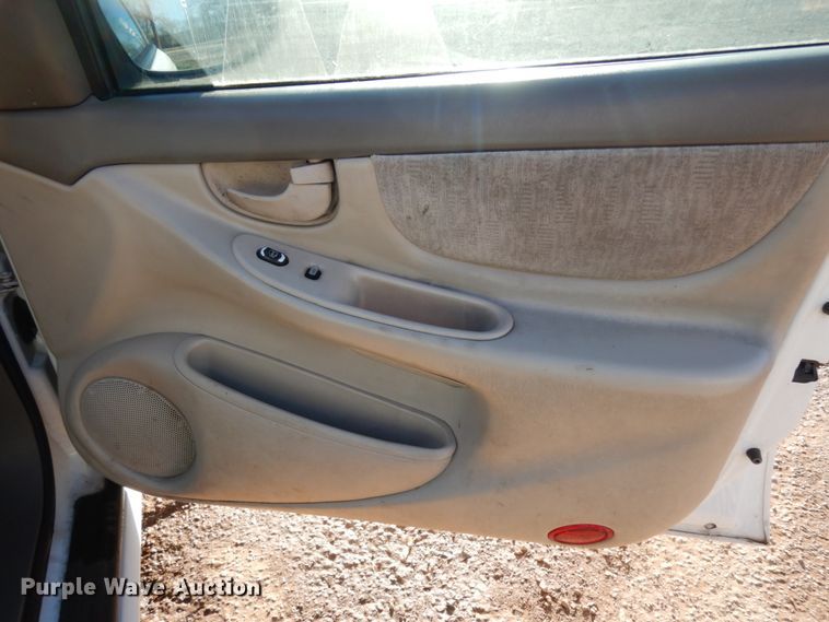 image for item DJ8233 2004 Oldsmobile Alero