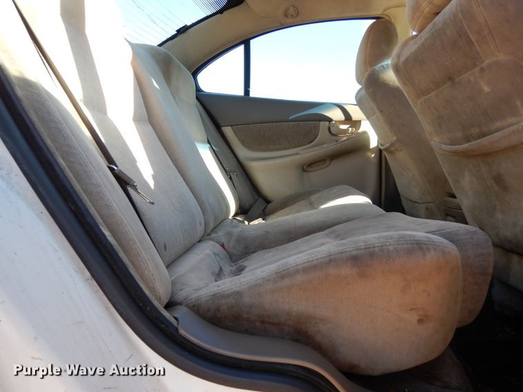 image for item DJ8233 2004 Oldsmobile Alero