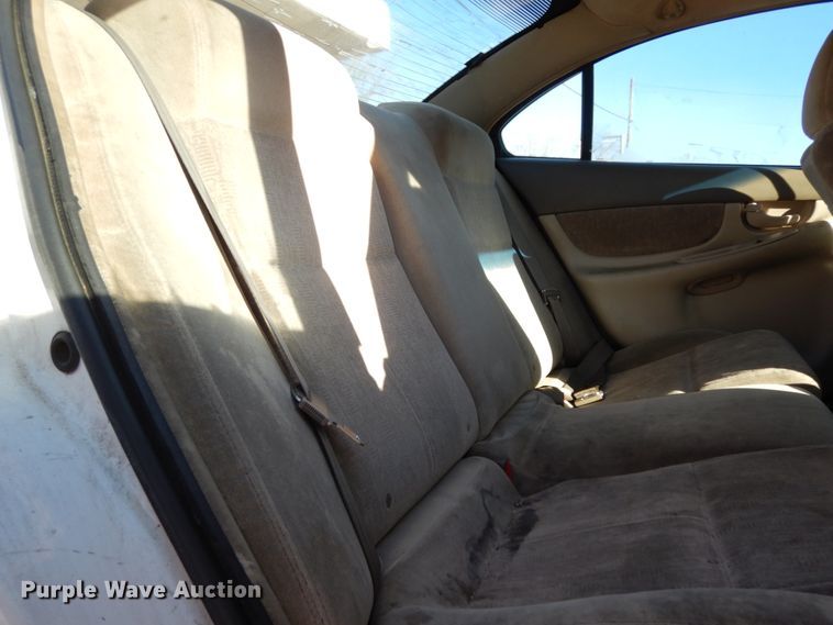 image for item DJ8233 2004 Oldsmobile Alero