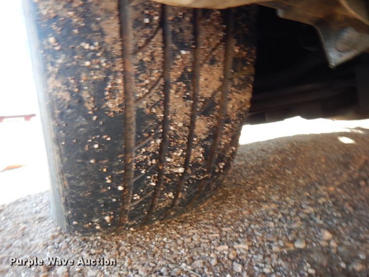 image for item DJ8233 2004 Oldsmobile Alero