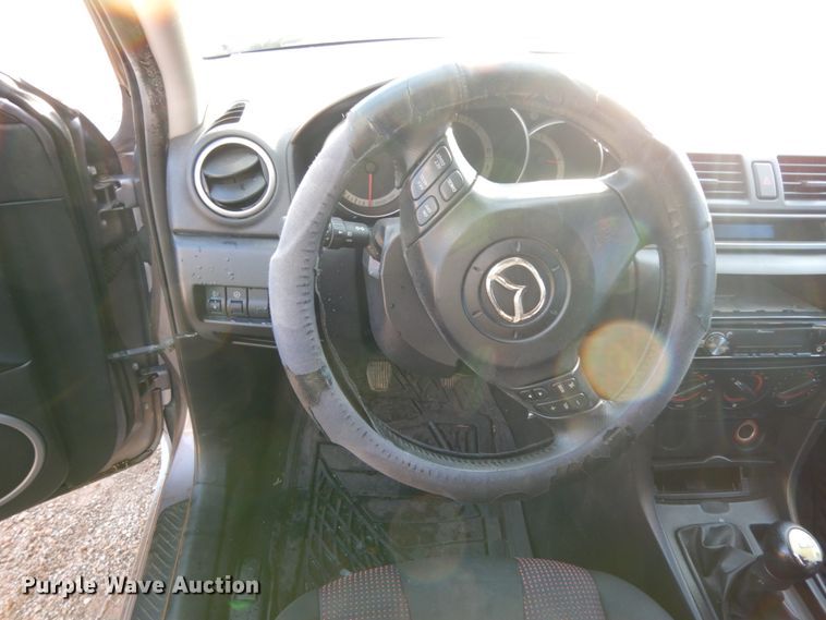 image for item DJ8234 2005 Mazda Mazda 3
