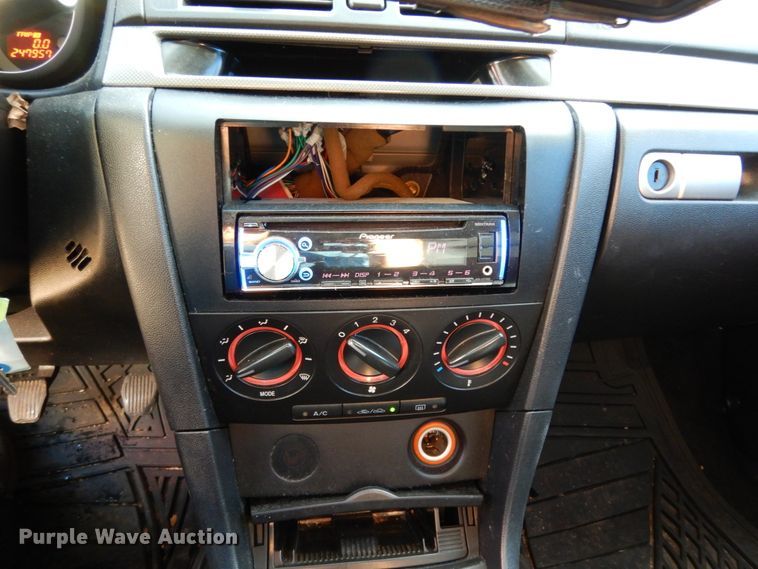 image for item DJ8234 2005 Mazda Mazda 3