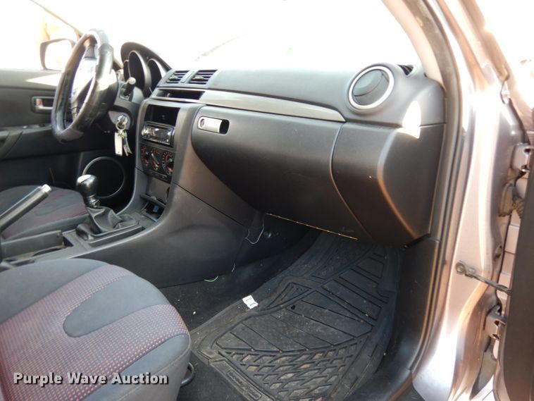 image for item DJ8234 2005 Mazda Mazda 3