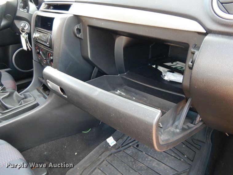 image for item DJ8234 2005 Mazda Mazda 3