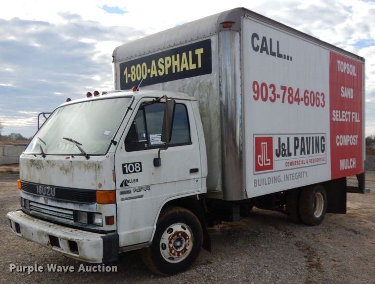 image for item DJ8236 1993 Isuzu NPR  box truck