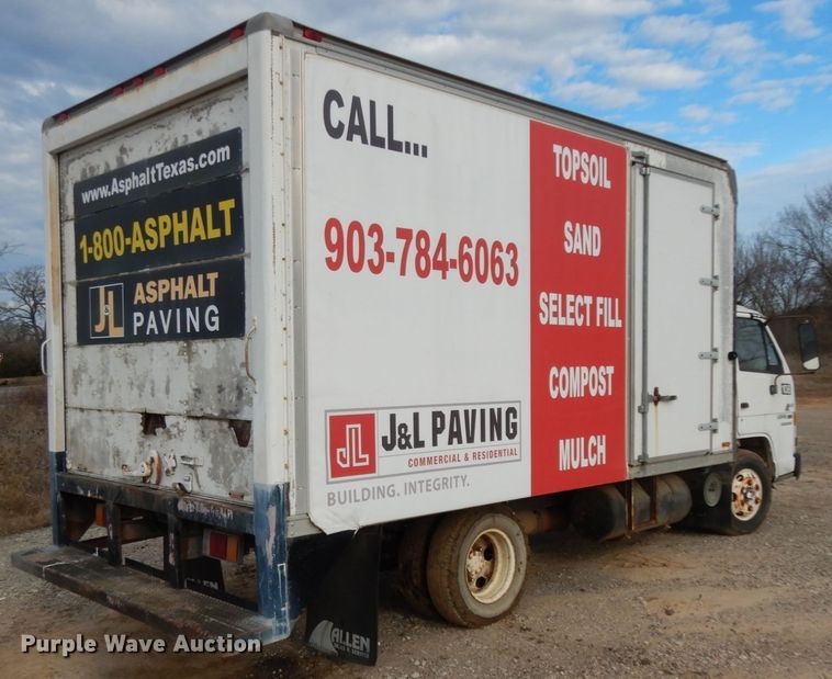 image for item DJ8236 1993 Isuzu NPR  box truck