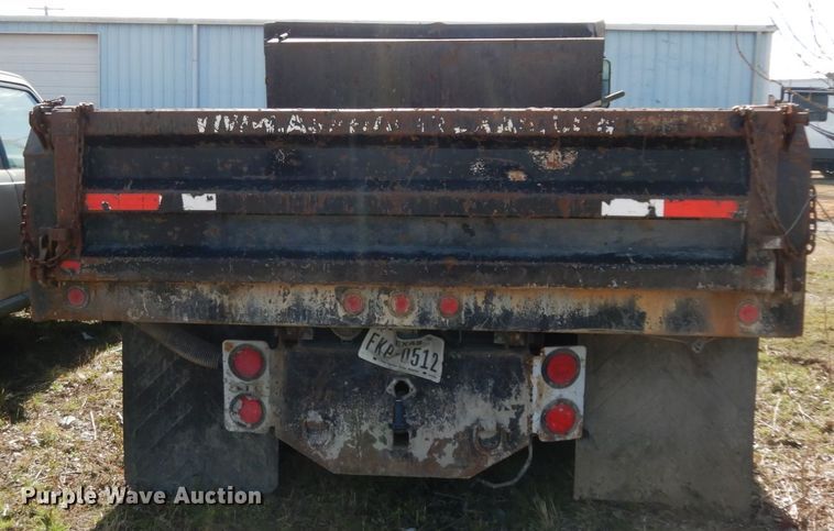 image for item DJ8246 2002 Isuzu NPR  dump truck