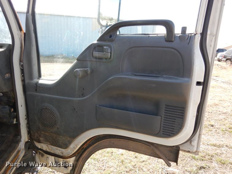 image for item DJ8246 2002 Isuzu NPR  dump truck