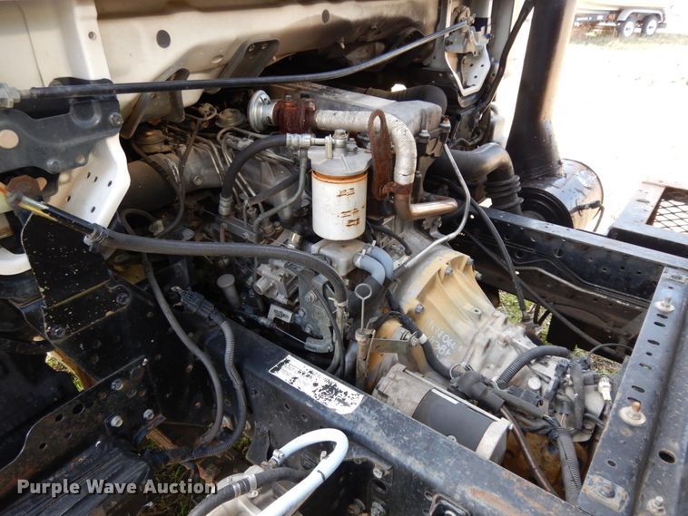 image for item DJ8246 2002 Isuzu NPR  dump truck