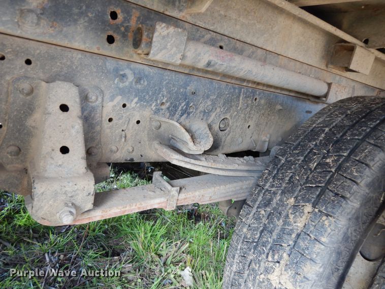 image for item DJ8246 2002 Isuzu NPR  dump truck