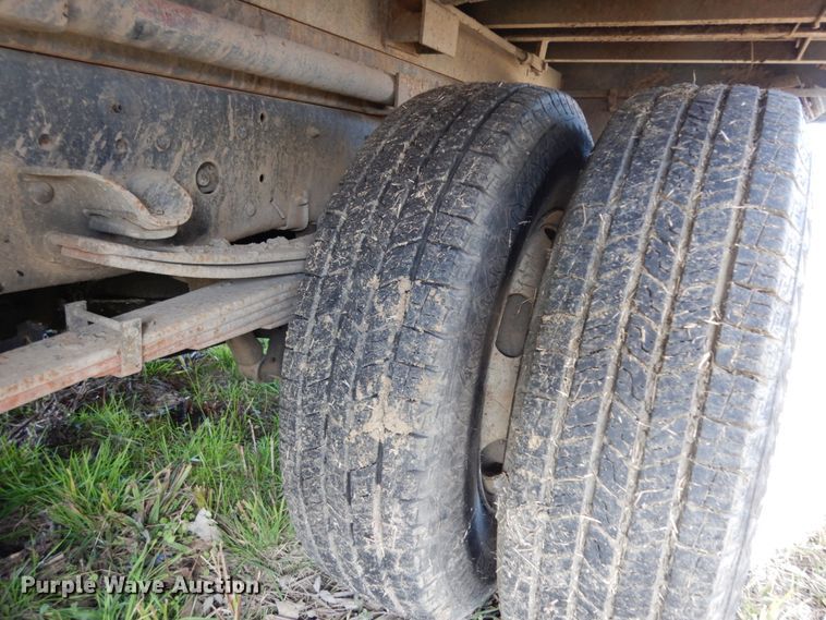 image for item DJ8246 2002 Isuzu NPR  dump truck