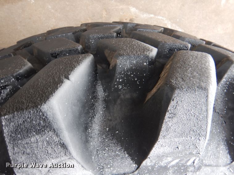 image for item DJ8647 (4) Trelleborg 459 tires