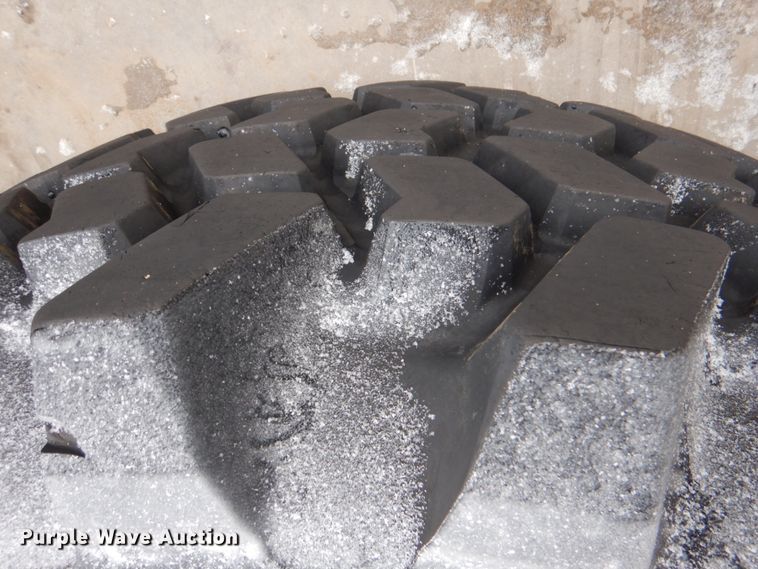 image for item DJ8647 (4) Trelleborg 459 tires