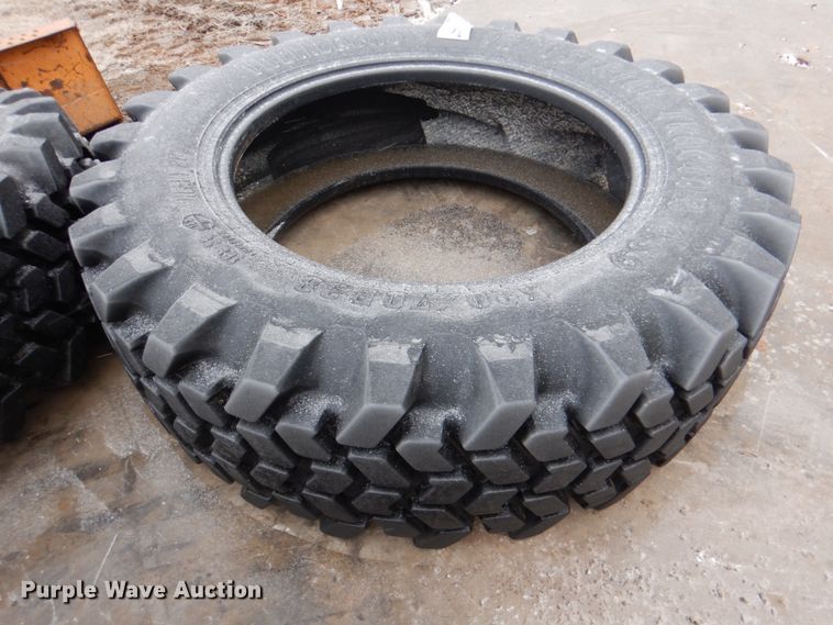 image for item DJ8647 (4) Trelleborg 459 tires