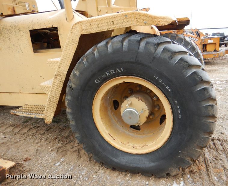 image for item DJ8662 Gerlinger  forklift