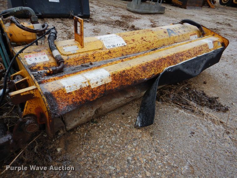 image for item DJ8665 Alamo Interstater 74-INT-R flail mower