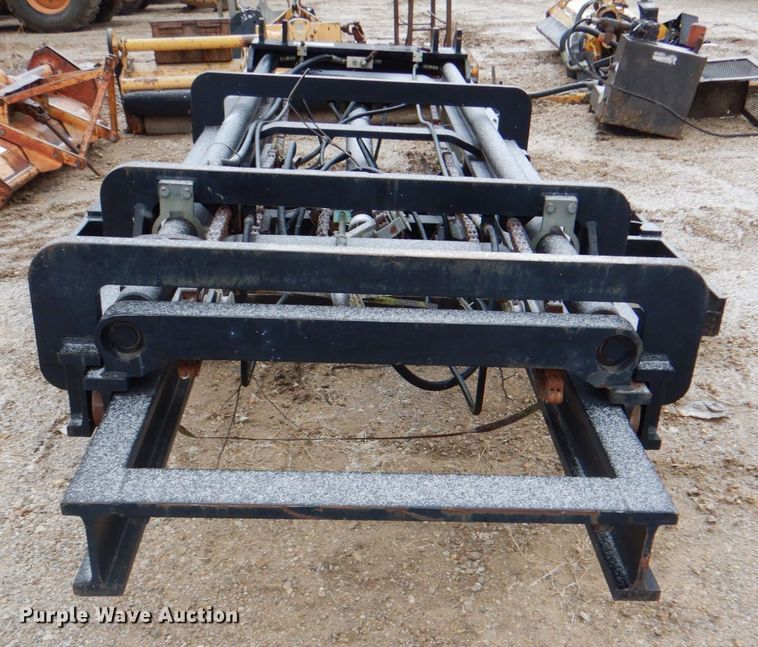 image for item DJ8669 Superior Fabrication 8EULVR forklift mast