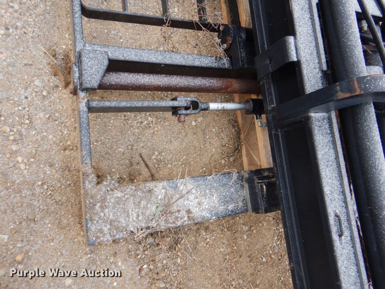 image for item DJ8669 Superior Fabrication 8EULVR forklift mast