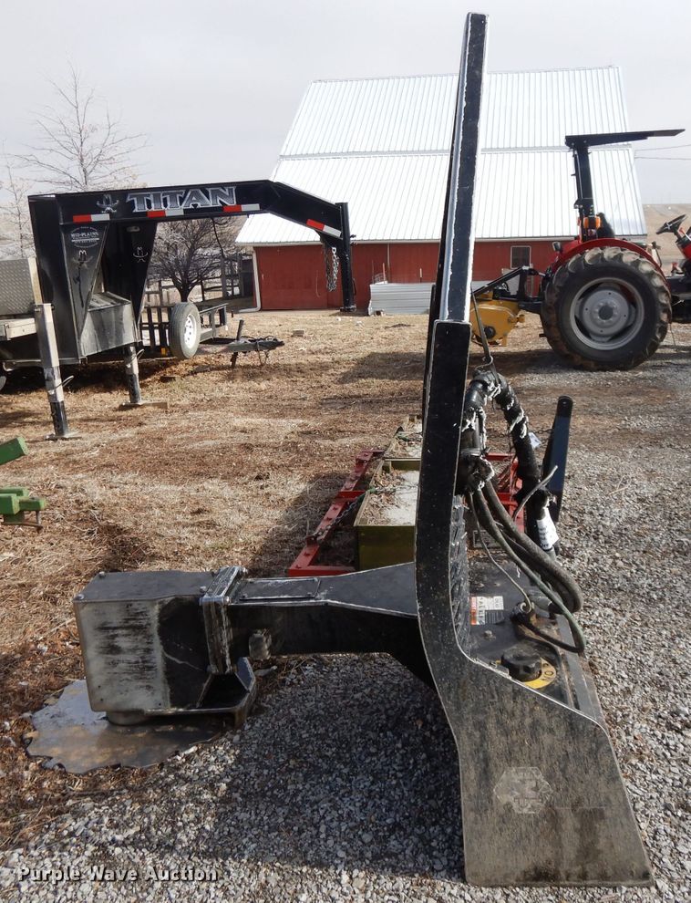 image for item DL2014 Vail TS3020F skid steer tree saw