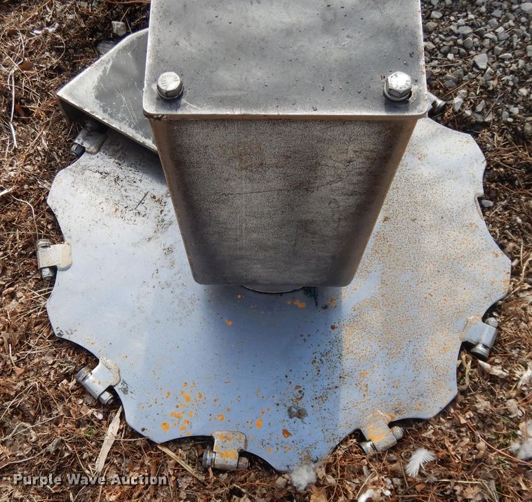 image for item DL2014 Vail TS3020F skid steer tree saw