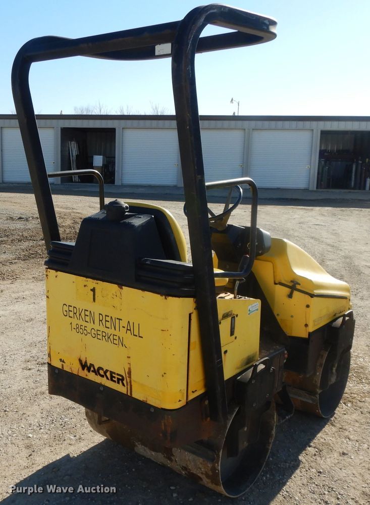 image for item DL2037 2006 Wacker RD11A  double drum roller