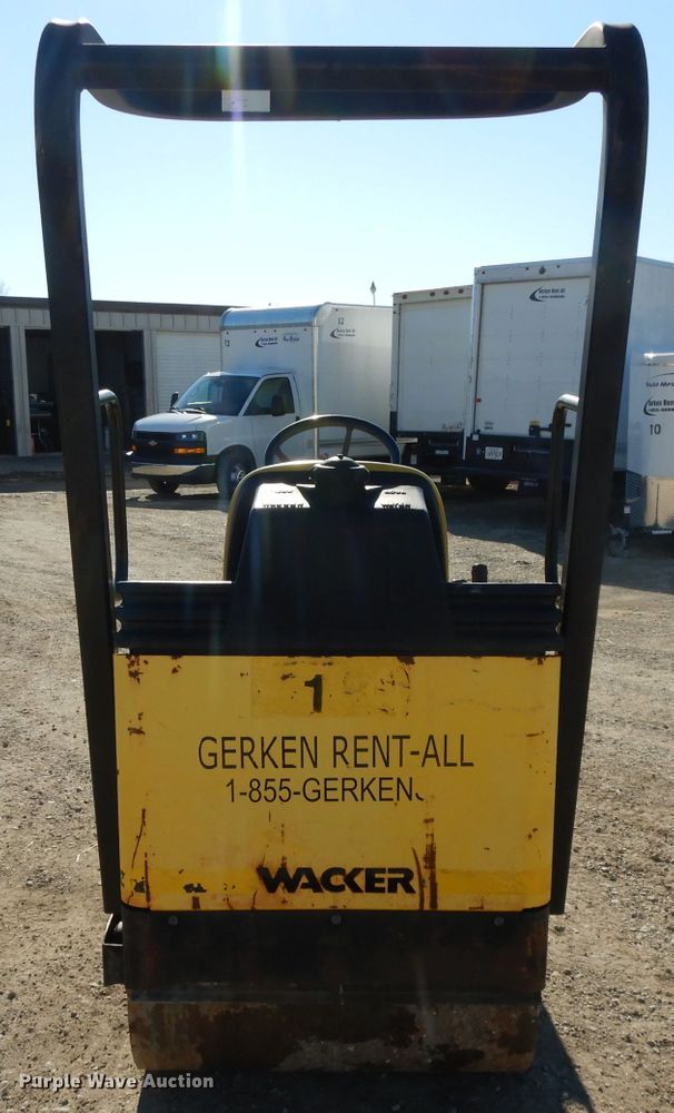 image for item DL2037 2006 Wacker RD11A  double drum roller