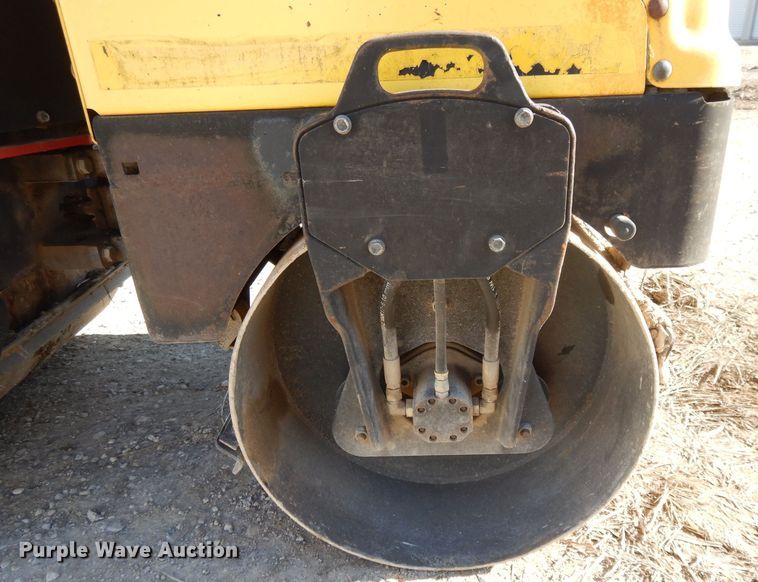 image for item DL2037 2006 Wacker RD11A  double drum roller