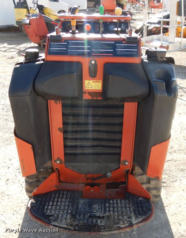 image for item DL2038 2015 Ditch Witch SK750  compact utility loader