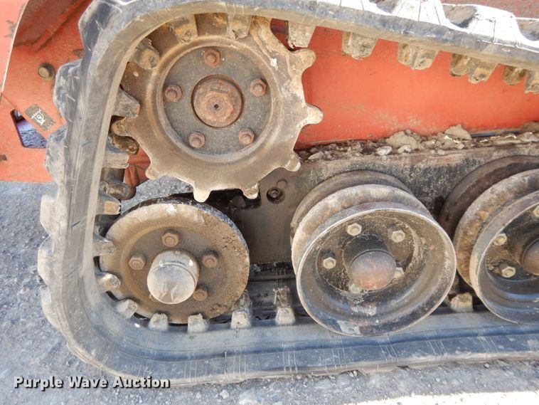 image for item DL2038 2015 Ditch Witch SK750  compact utility loader