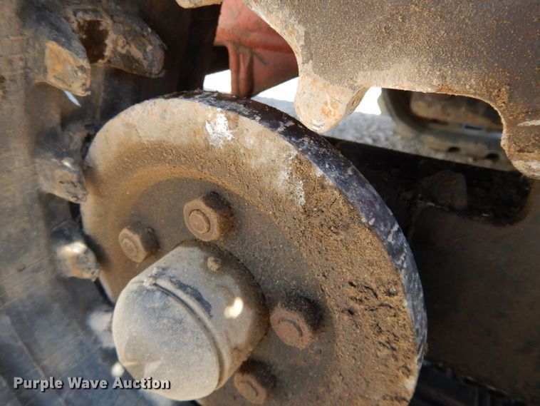 image for item DL2038 2015 Ditch Witch SK750  compact utility loader