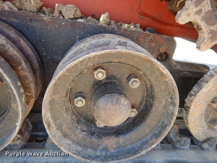 image for item DL2038 2015 Ditch Witch SK750  compact utility loader