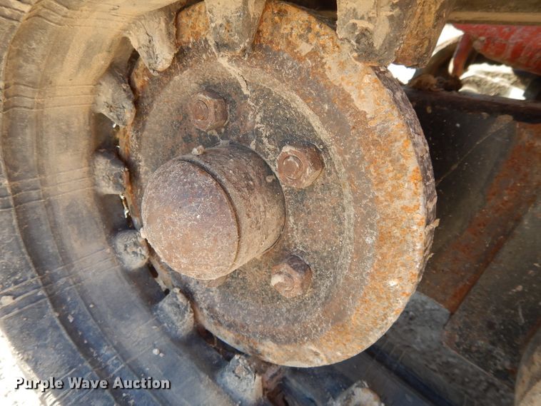 image for item DL2038 2015 Ditch Witch SK750  compact utility loader