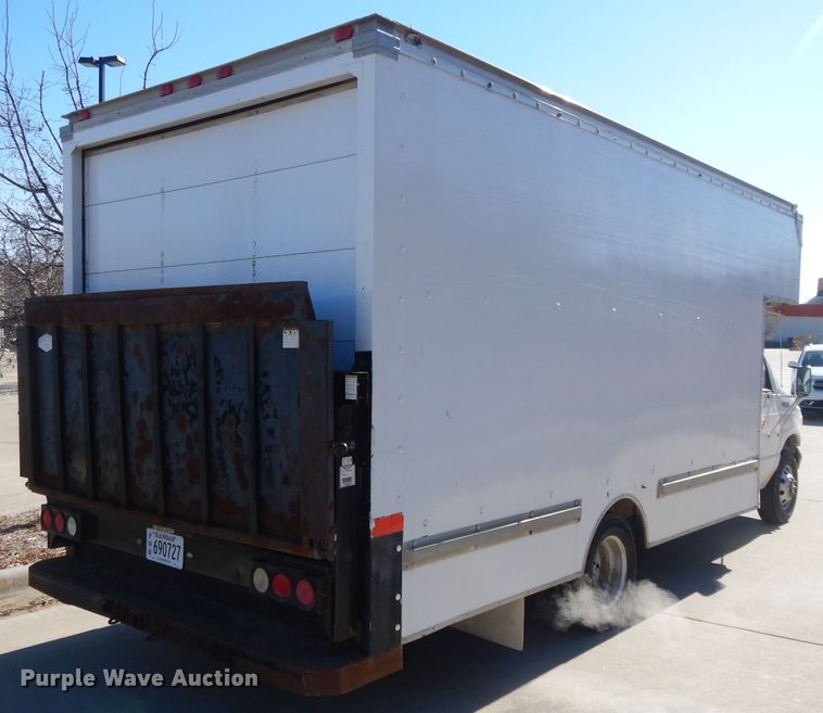 image for item DL2090 1999 Ford Econoline E350 Super Duty  box truck