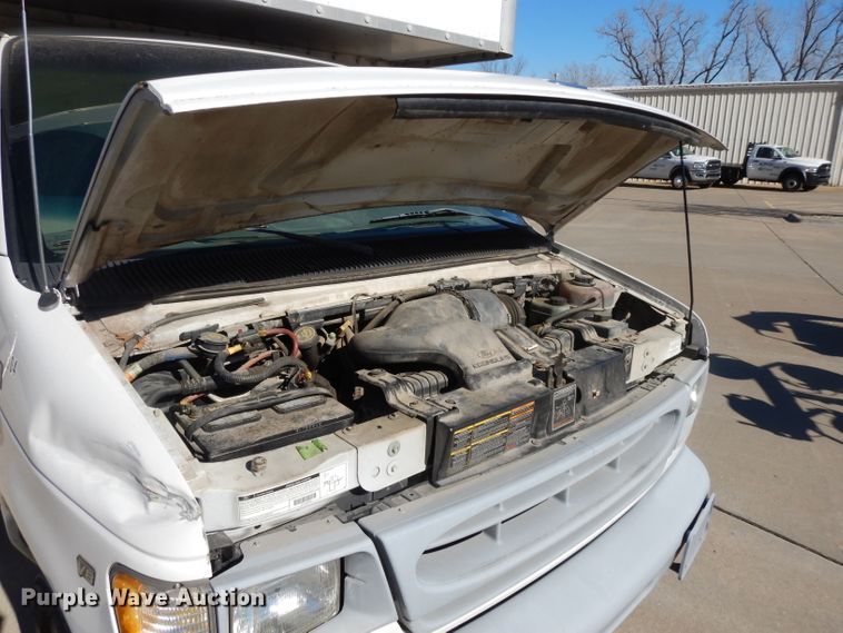image for item DL2090 1999 Ford Econoline E350 Super Duty  box truck