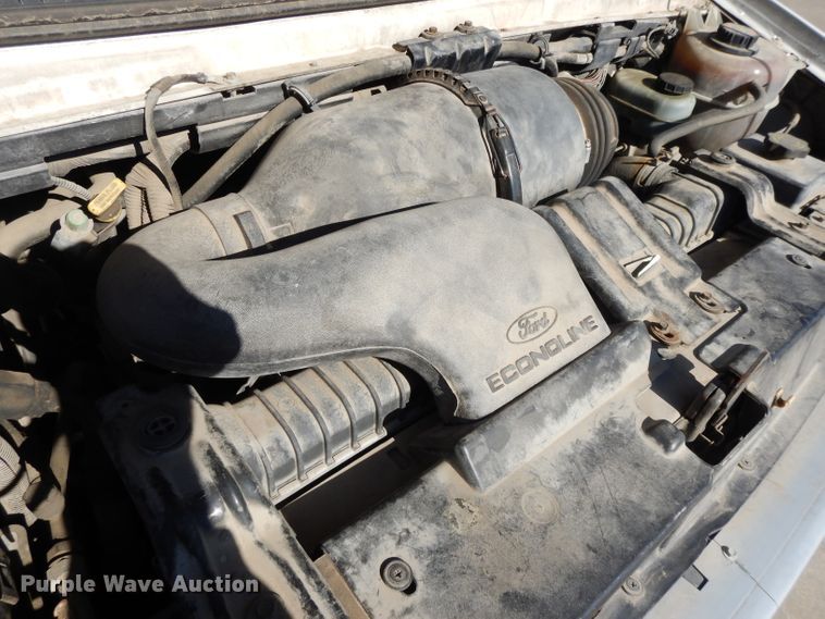 image for item DL2090 1999 Ford Econoline E350 Super Duty  box truck